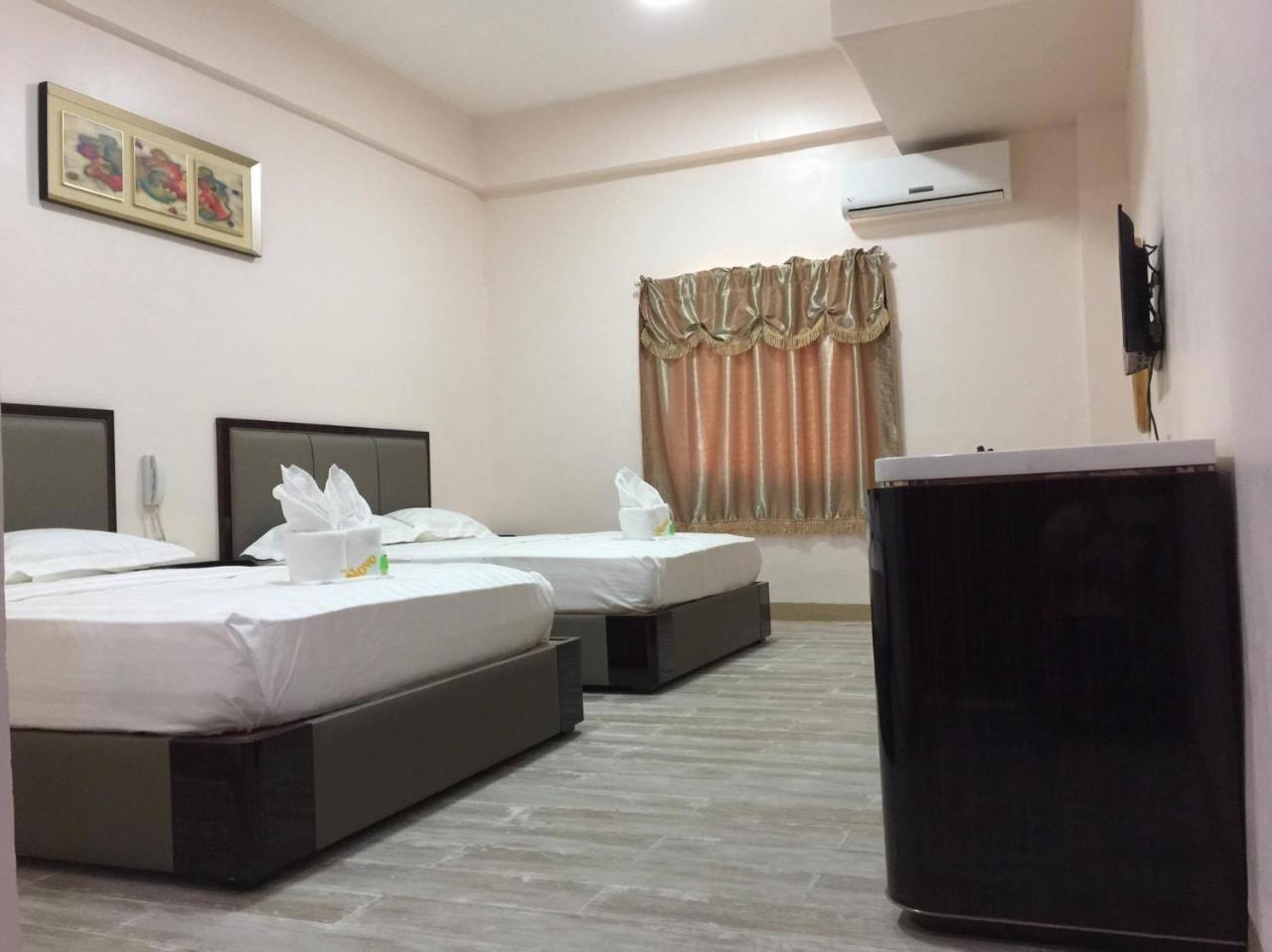 Meaco Royal Hotel - Lipa Lipa City Εξωτερικό φωτογραφία