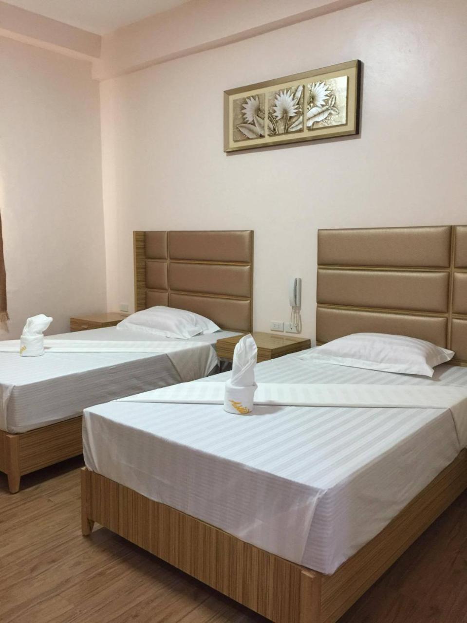 Meaco Royal Hotel - Lipa Lipa City Εξωτερικό φωτογραφία